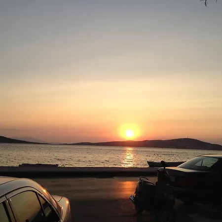 Otel Pera Ayvalik Guest House Ayvalı