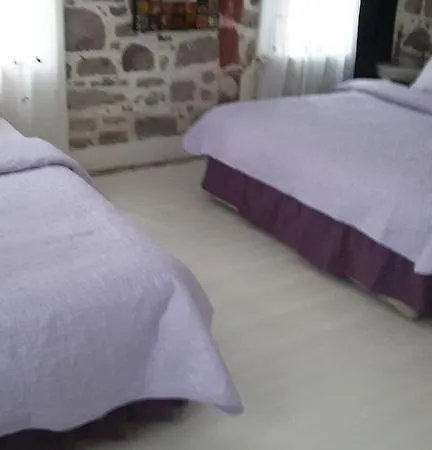 Hotel Pera Ayvalik Guest House Ayvalı