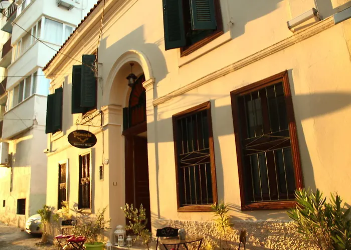 Pera Ayvalik Guest House *